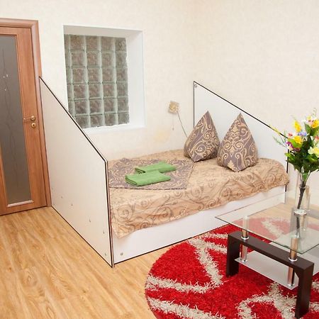 Semi-Luxury Apartment On Zhukovskogo Street 57 Zaporizhia Εξωτερικό φωτογραφία
